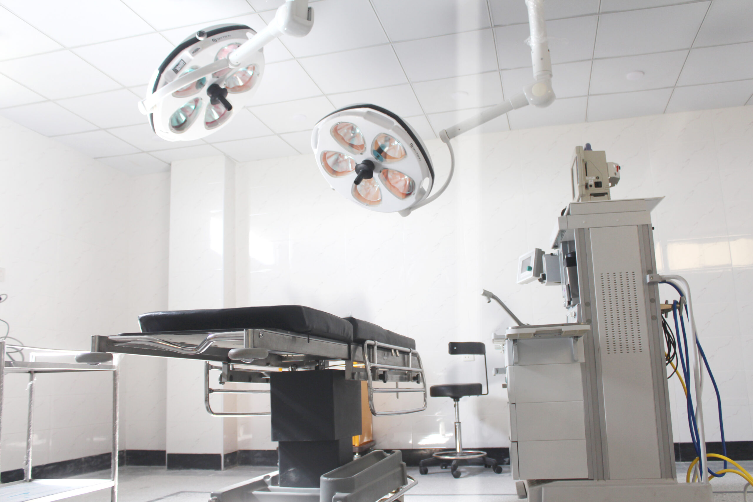 Sterile equipment trolley